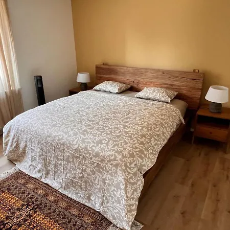 Chic 2br In Oerlikon - Near City شقة *